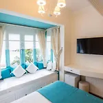 Hotel Kairos *